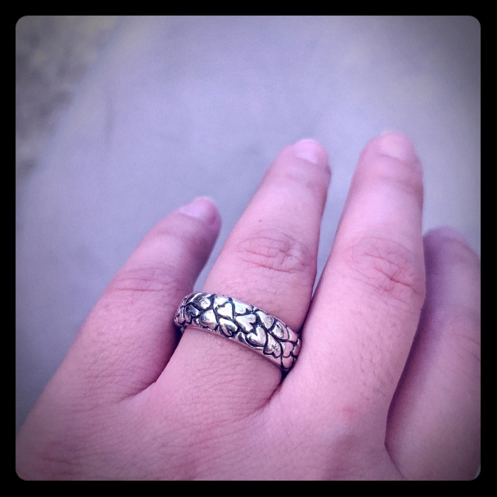 Authentic Pandora Hearts Ring